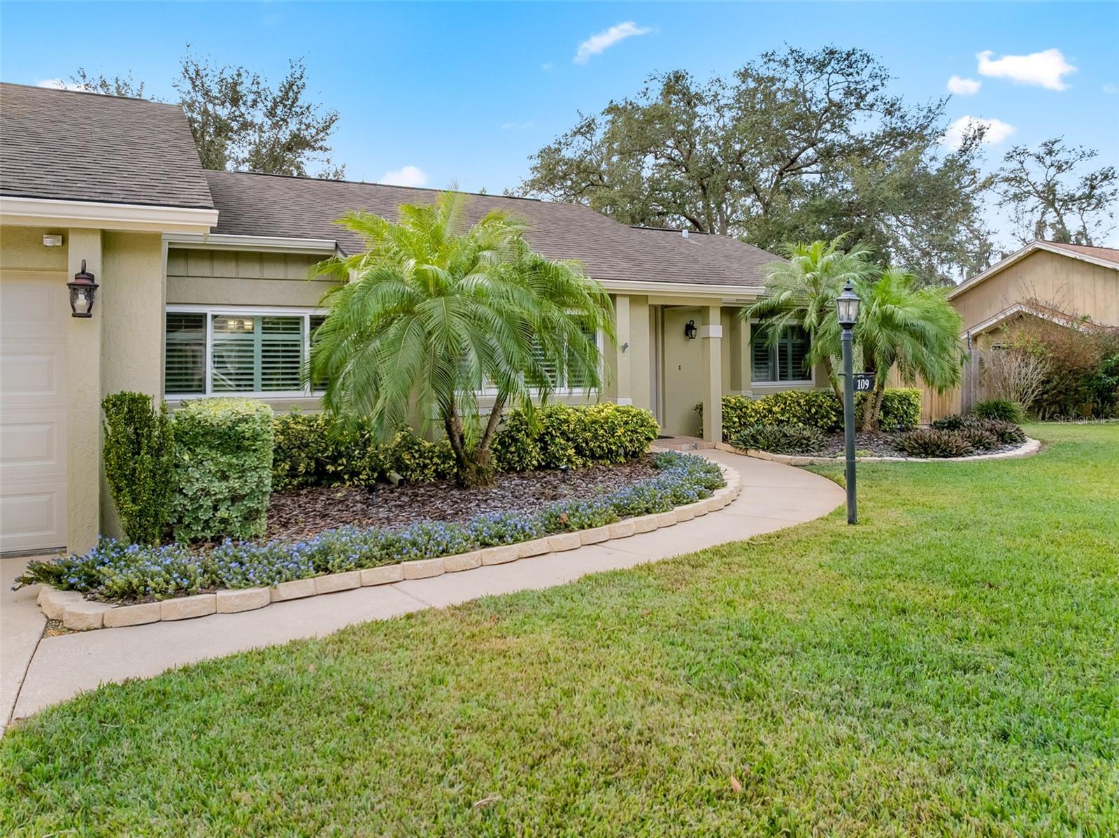 Image 4 of 50 For 109 Bantry Drive