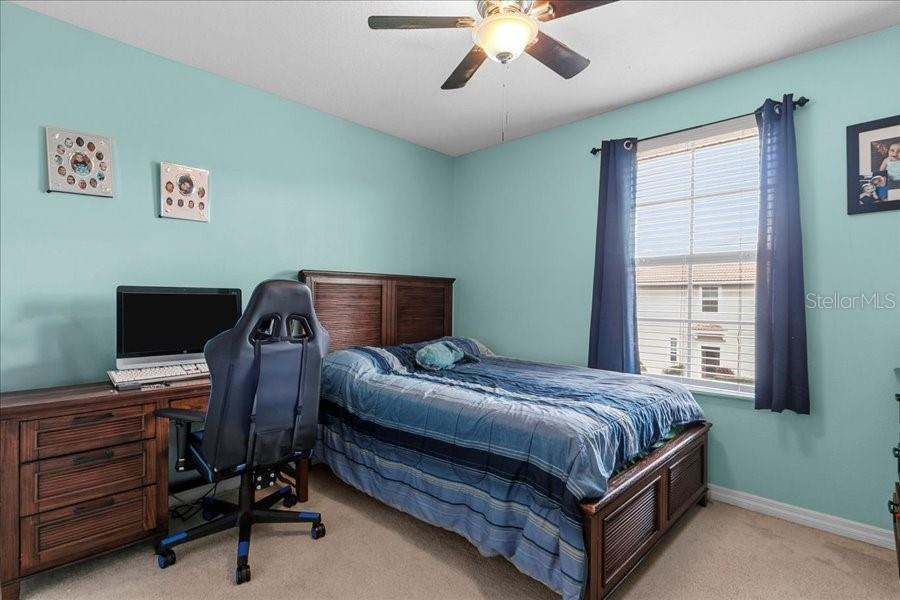 Image 11 of 21 For 672 Venice Place