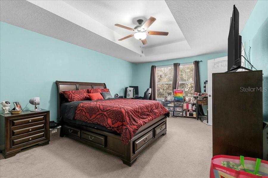 Image 8 of 21 For 672 Venice Place