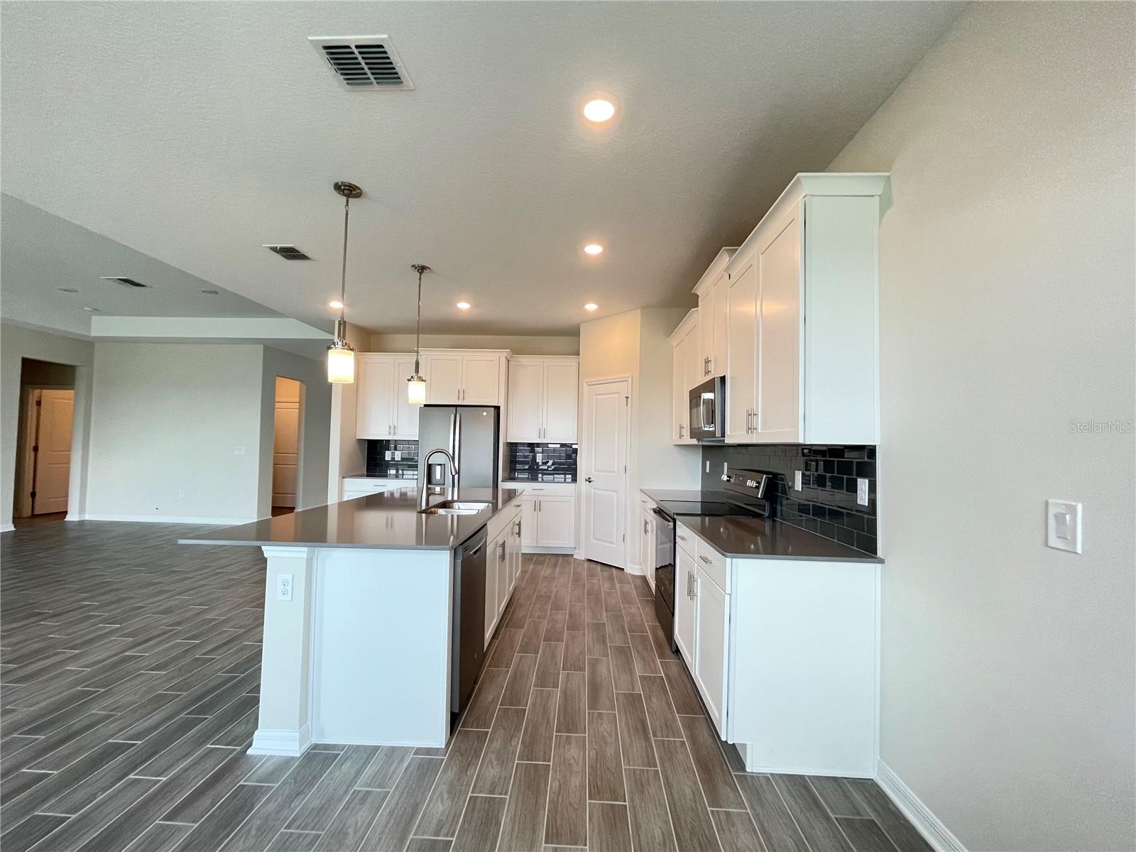 Image 10 of 23 For 1771 American Beech Parkway