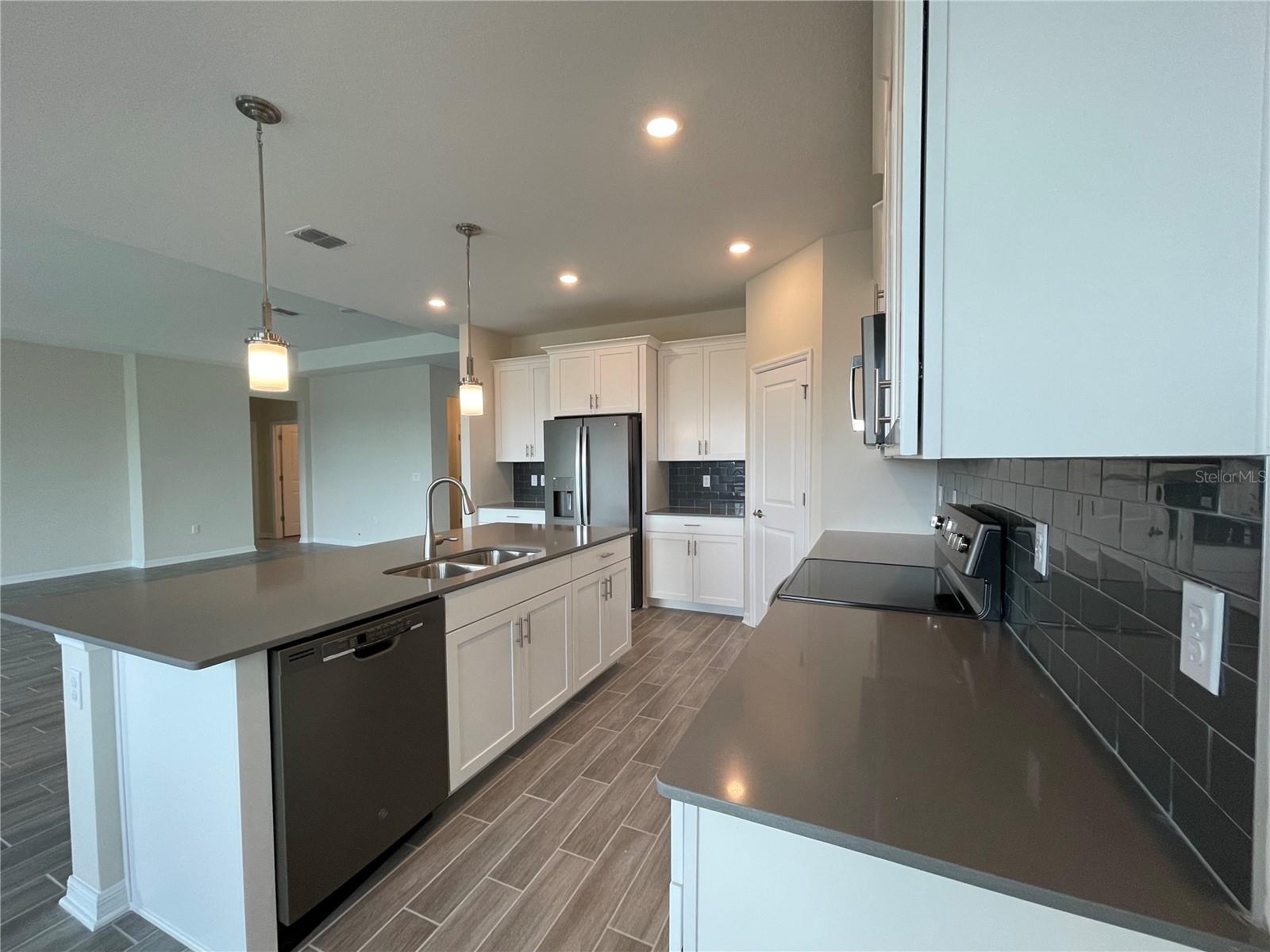 Image 11 of 23 For 1771 American Beech Parkway