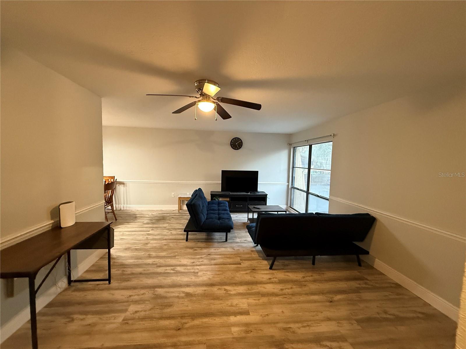 Image 4 of 25 For 2811 Archer Road P132