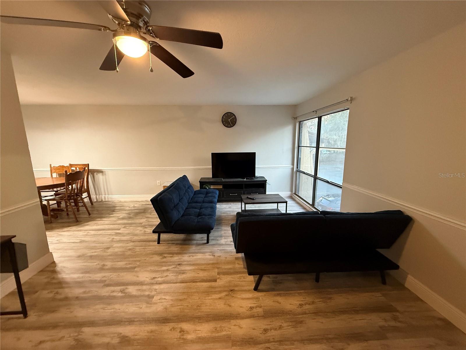 Image 7 of 25 For 2811 Archer Road P132