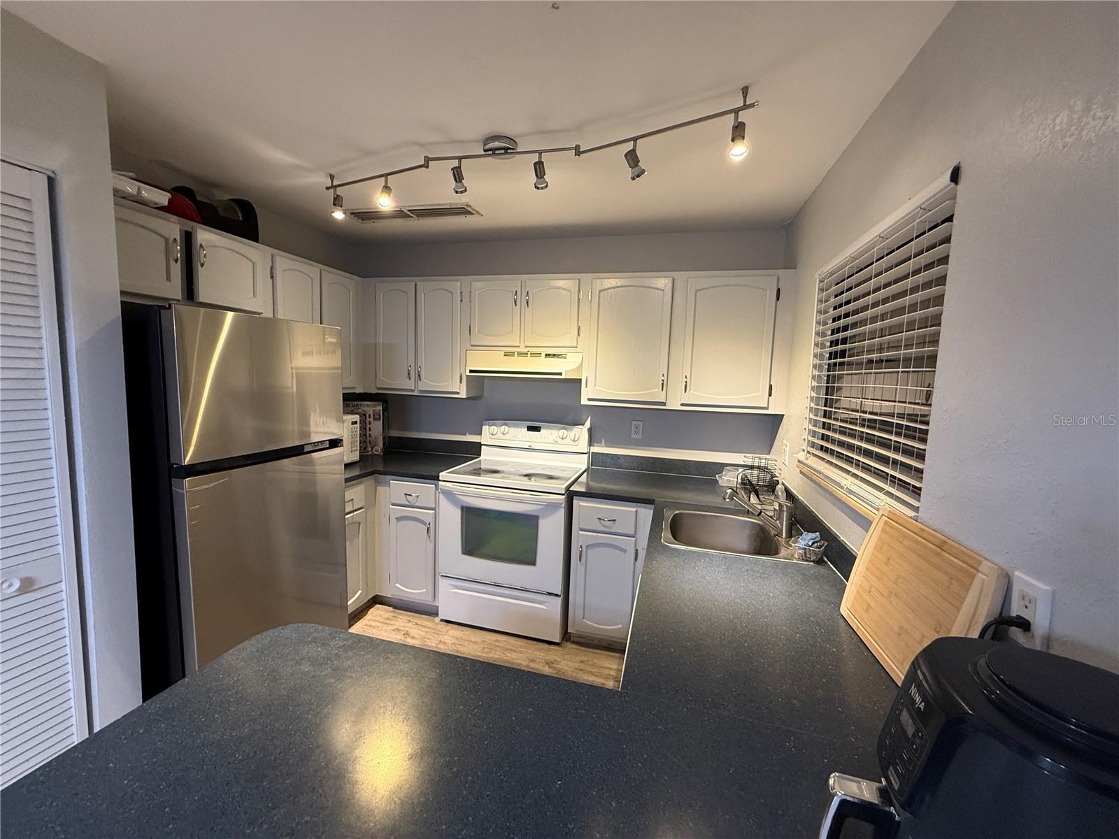 Image 8 of 25 For 2811 Archer Road P132