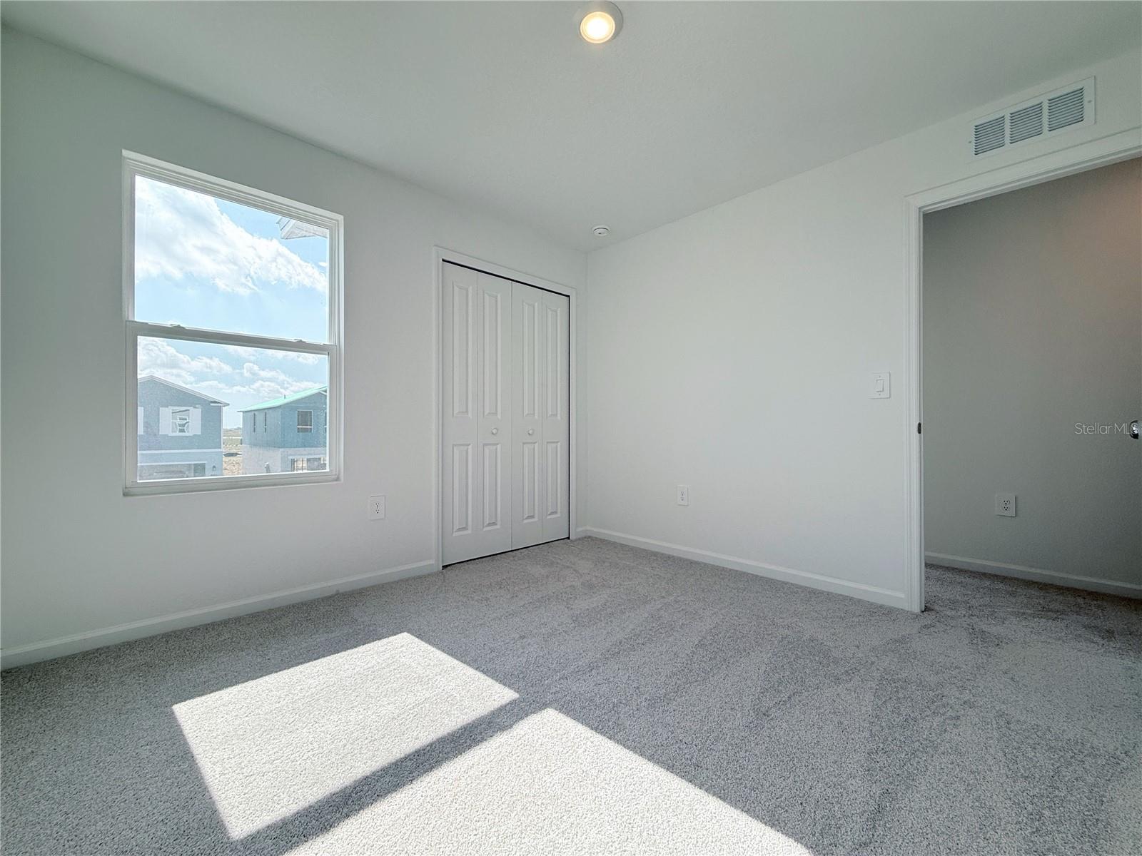 Image 18 of 28 For 2740 Lookout Ridge Road