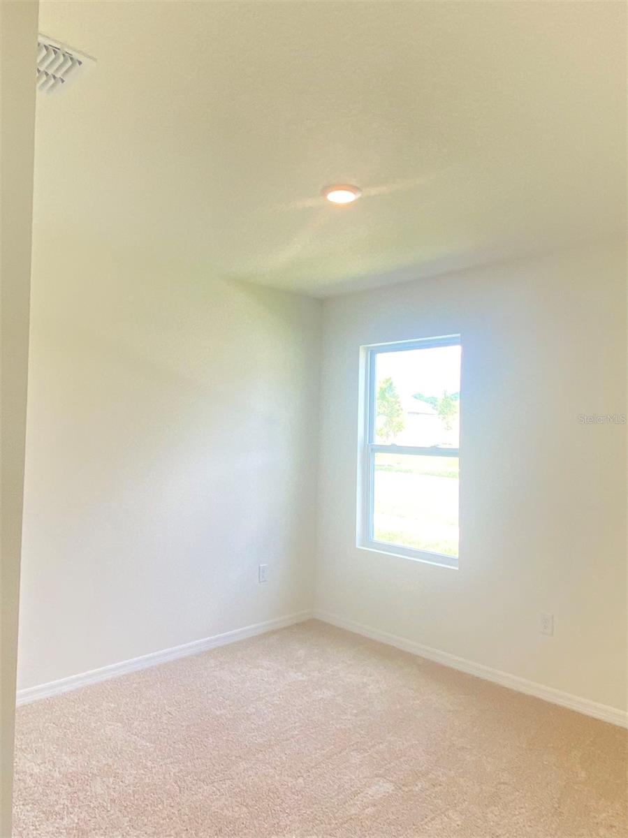 Image 4 of 16 For 556 Talisi Loop