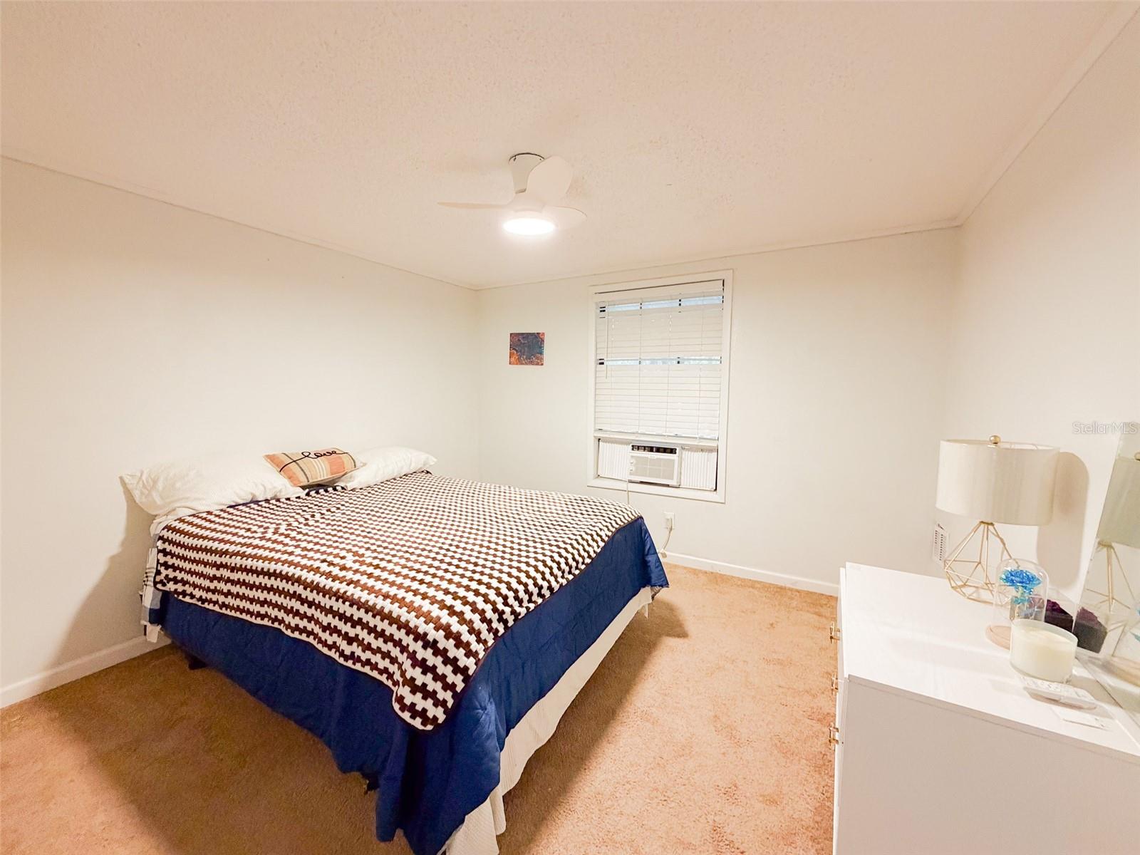 Image 11 of 17 For 4219 Michigan Street 4219