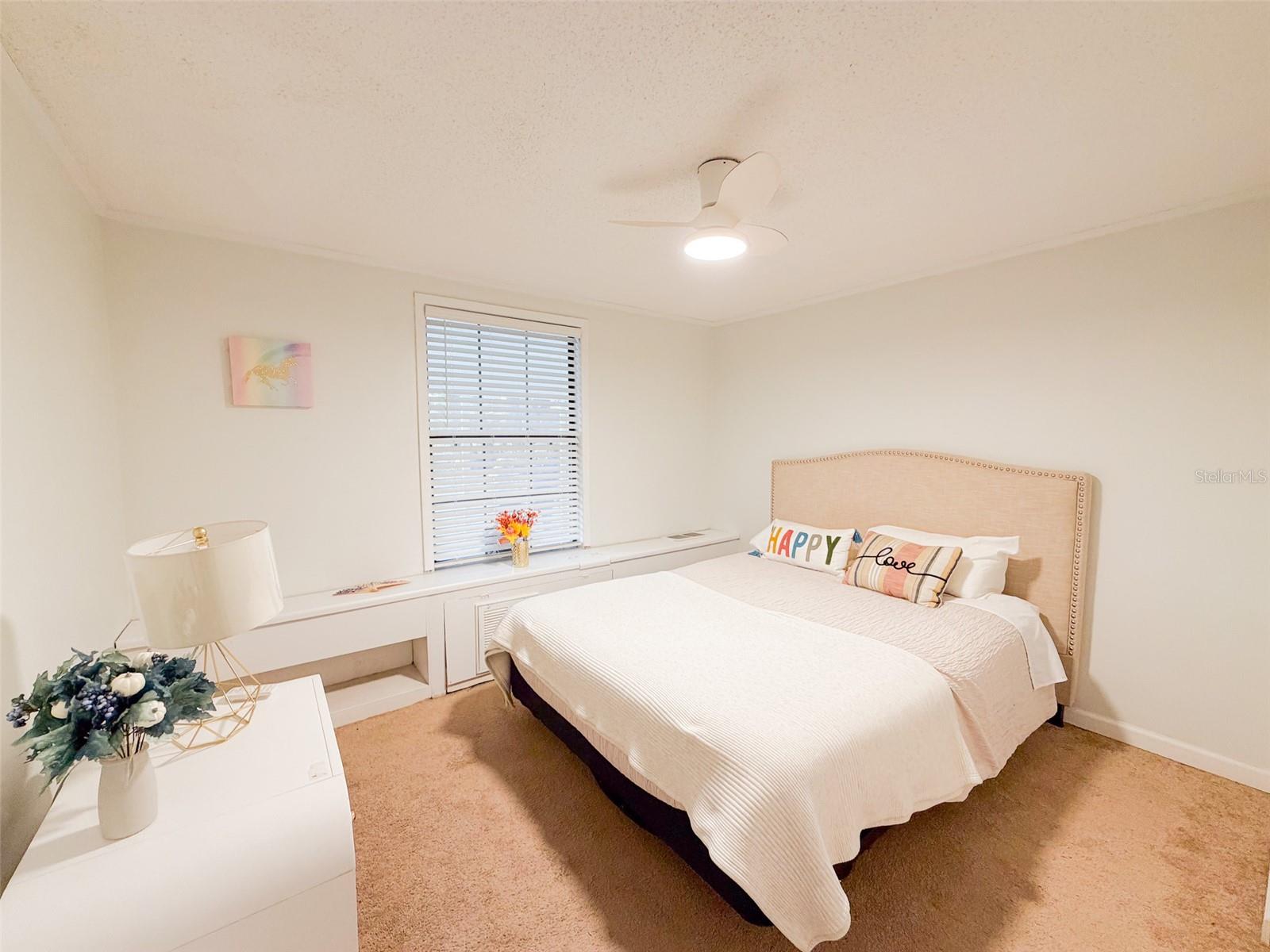 Image 9 of 17 For 4219 Michigan Street 4219