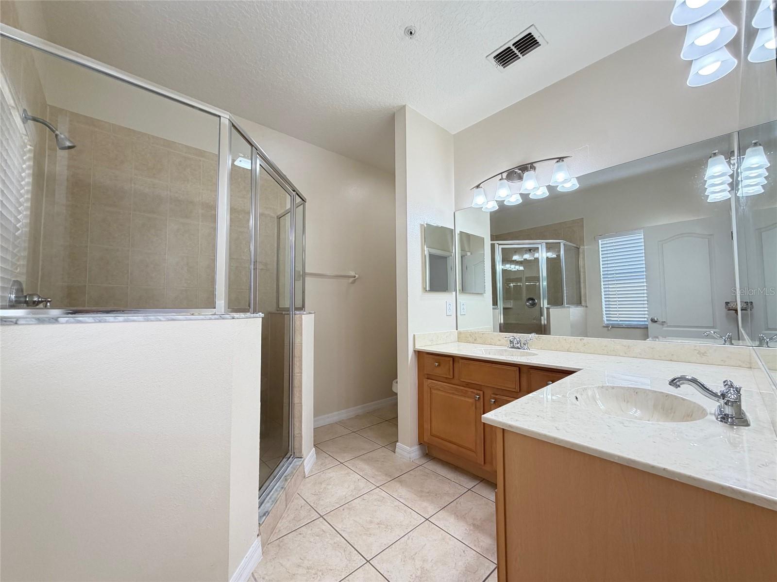 Image 8 of 13 For 709 Fortanini Circle