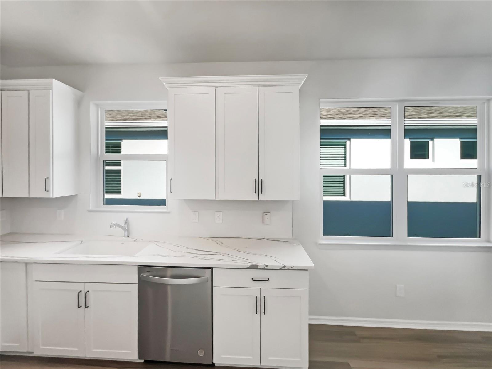 Image 22 of 32 For 1909 Spring Shower Circle