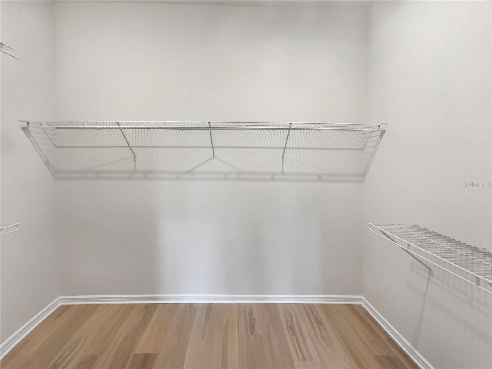 Image 28 of 32 For 1909 Spring Shower Circle