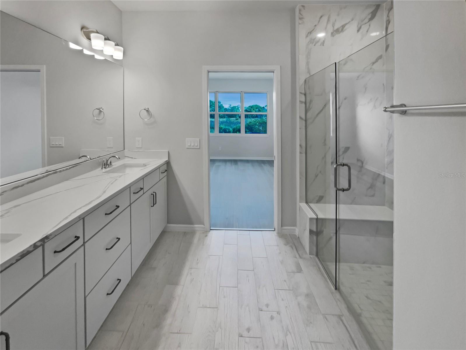 Image 29 of 32 For 1909 Spring Shower Circle