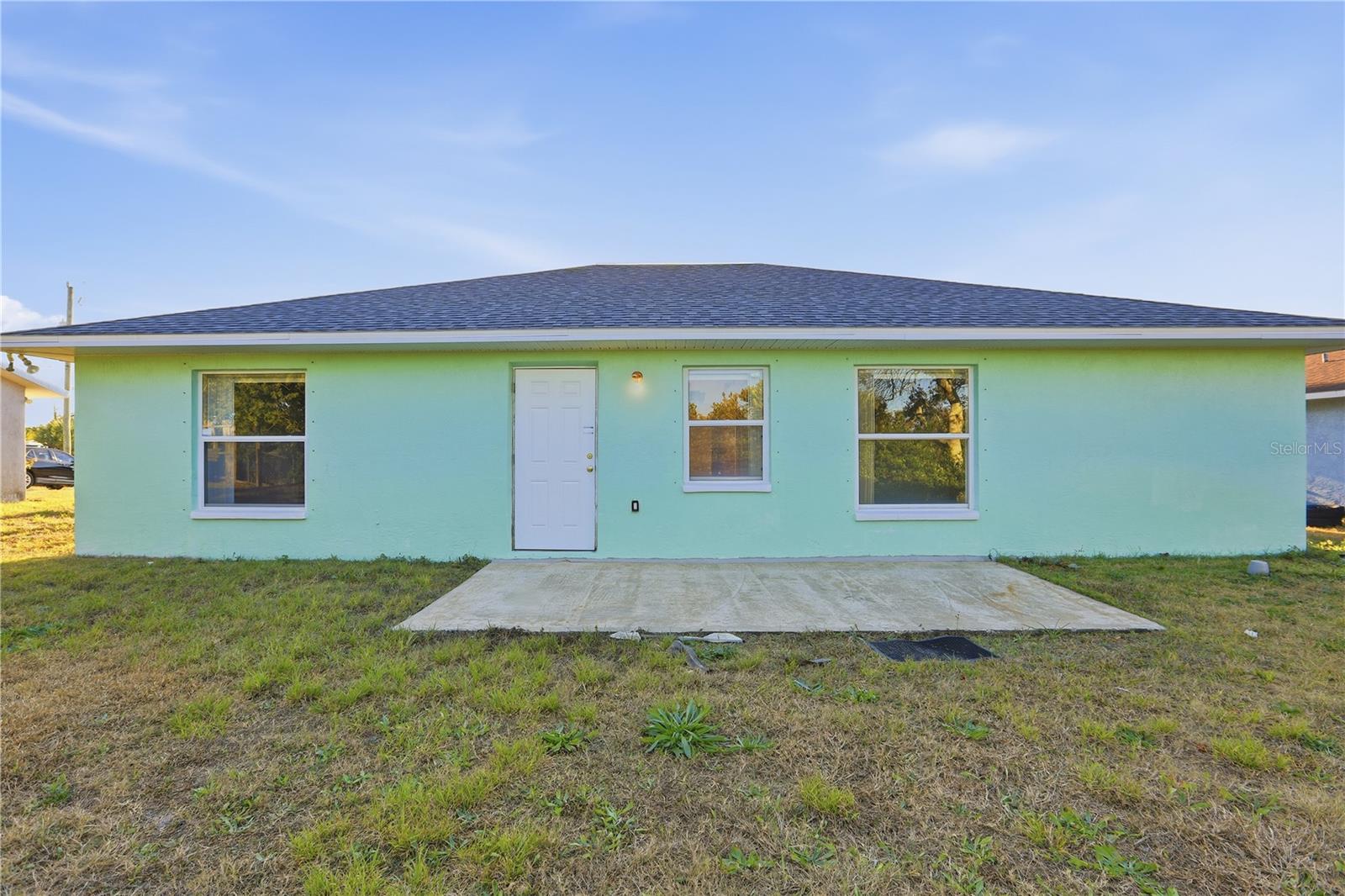 Image 24 of 29 For 839 Hollywood Street