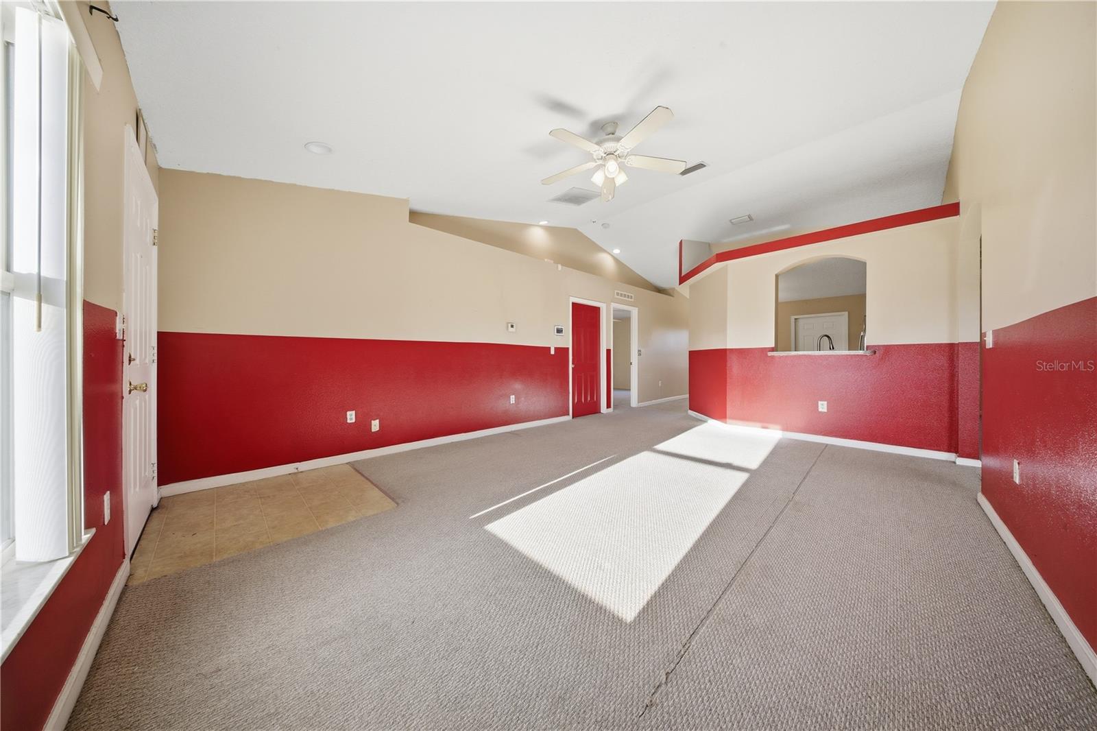 Image 4 of 29 For 839 Hollywood Street