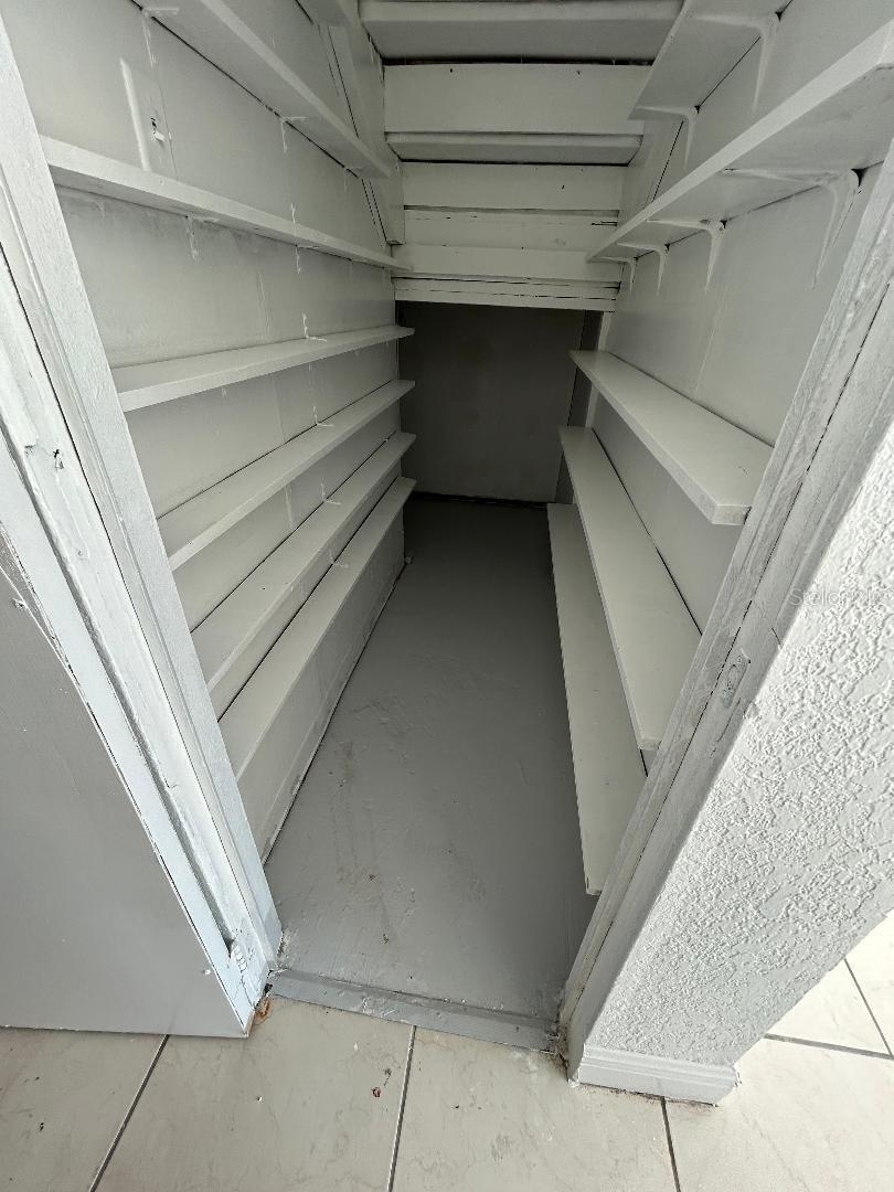 Image 8 of 16 For 3907 Coronation Court