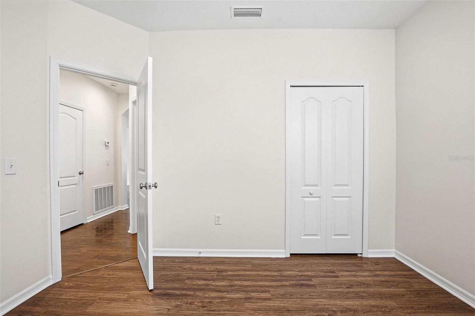 Image 10 of 48 For 471 Westchester Hills Lane