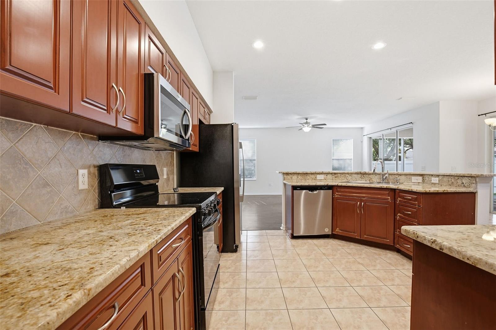 Image 20 of 48 For 471 Westchester Hills Lane