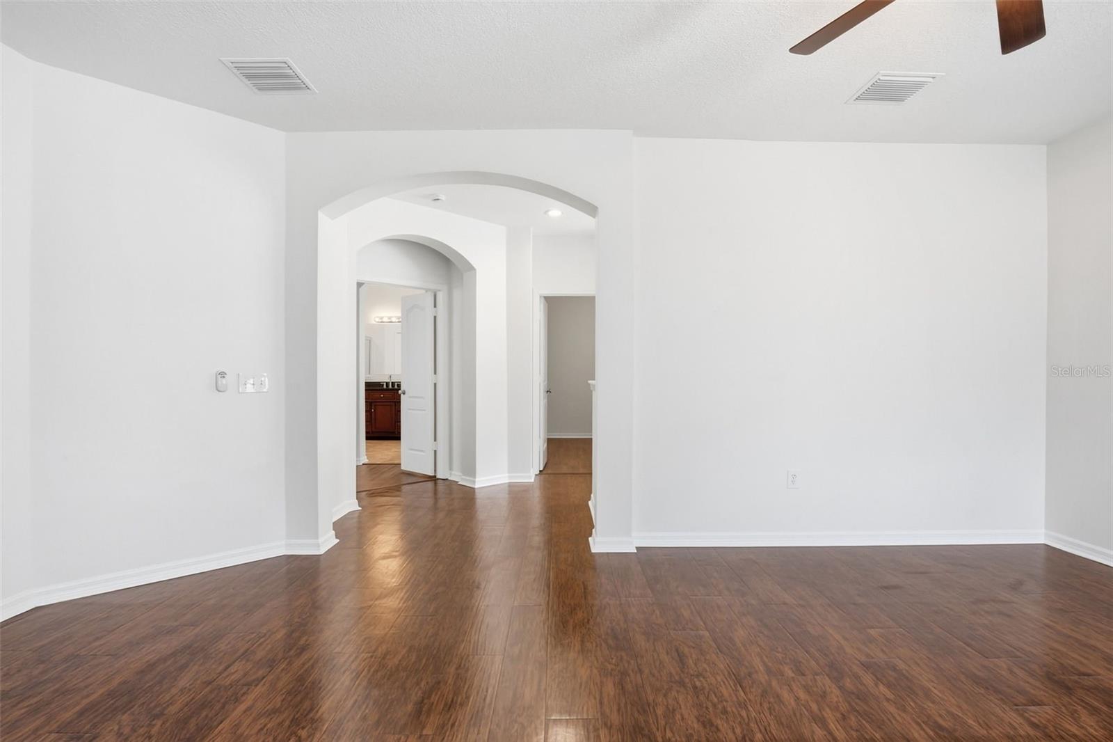 Image 28 of 48 For 471 Westchester Hills Lane