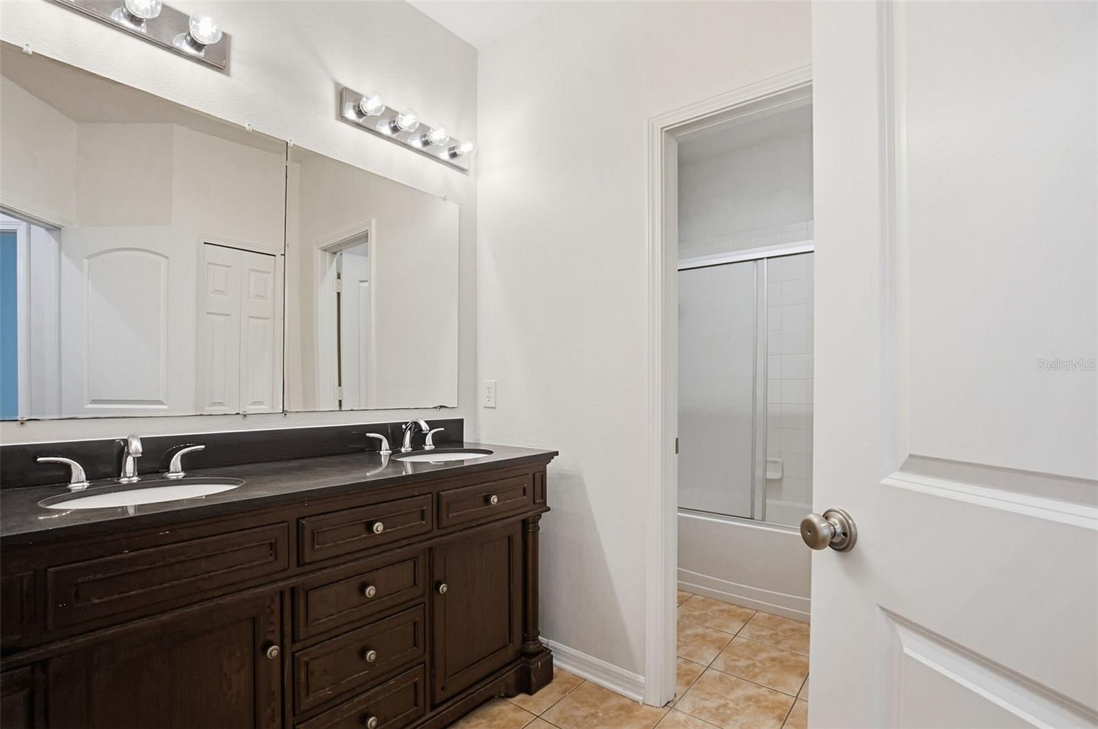 Image 38 of 48 For 471 Westchester Hills Lane