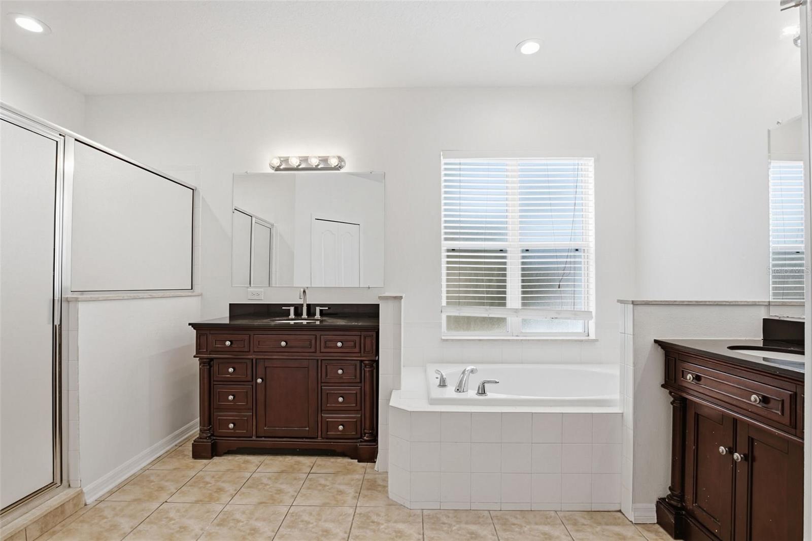 Image 39 of 48 For 471 Westchester Hills Lane