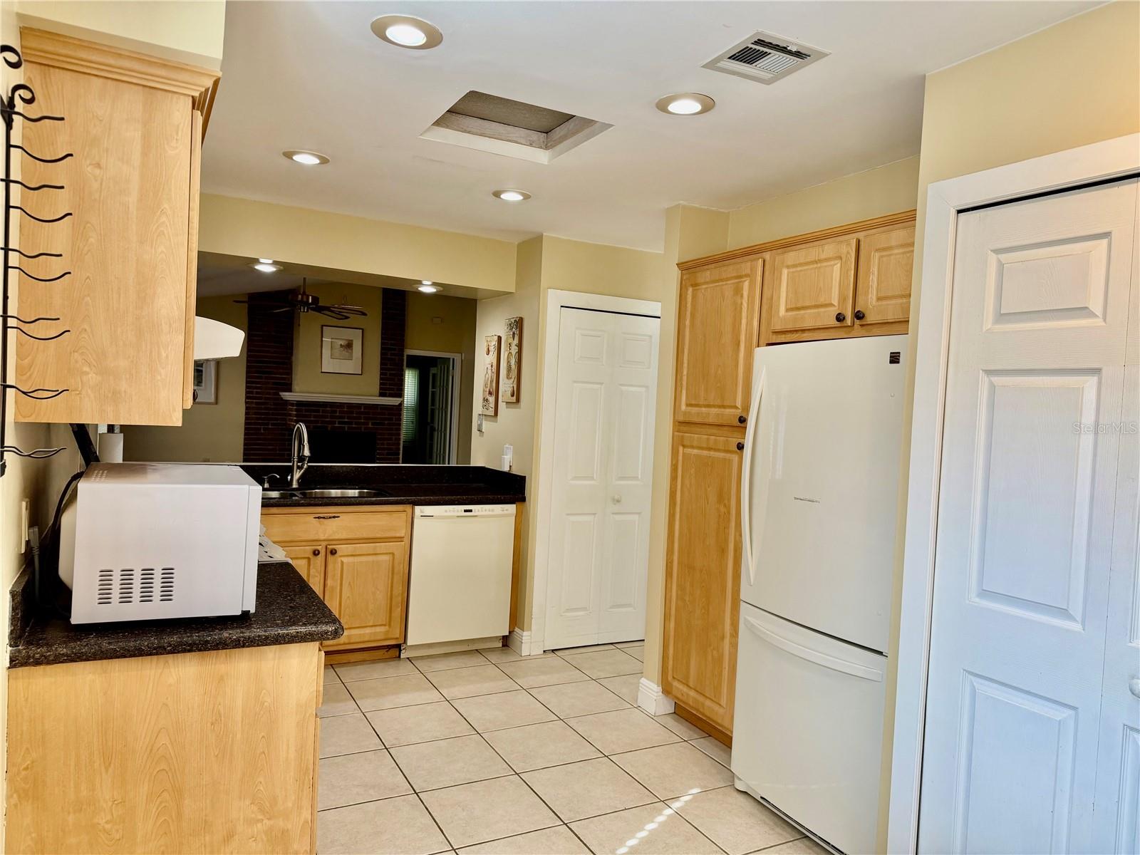 Image 12 of 48 For 717 Wilson Road