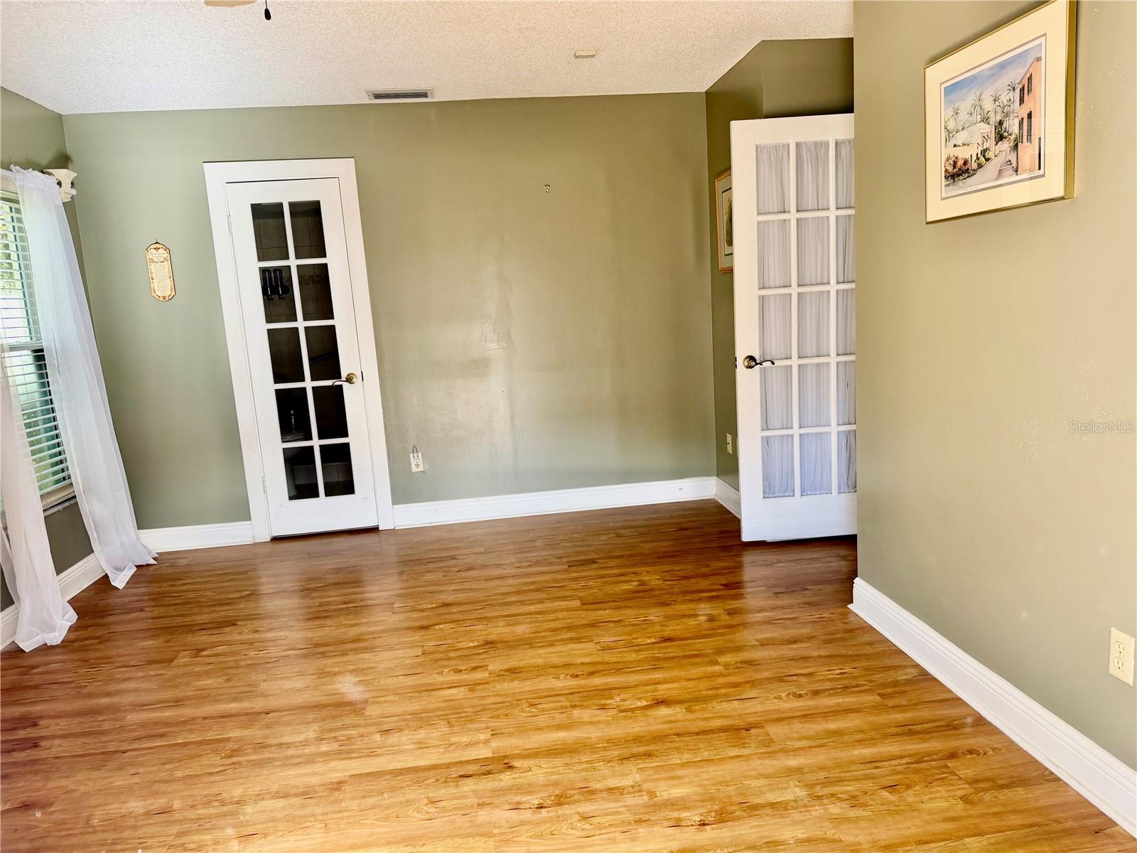 Image 17 of 48 For 717 Wilson Road