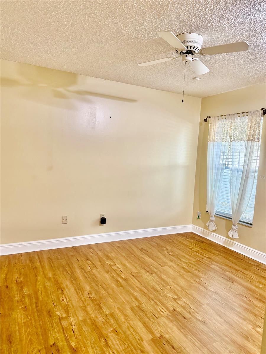 Image 38 of 48 For 717 Wilson Road