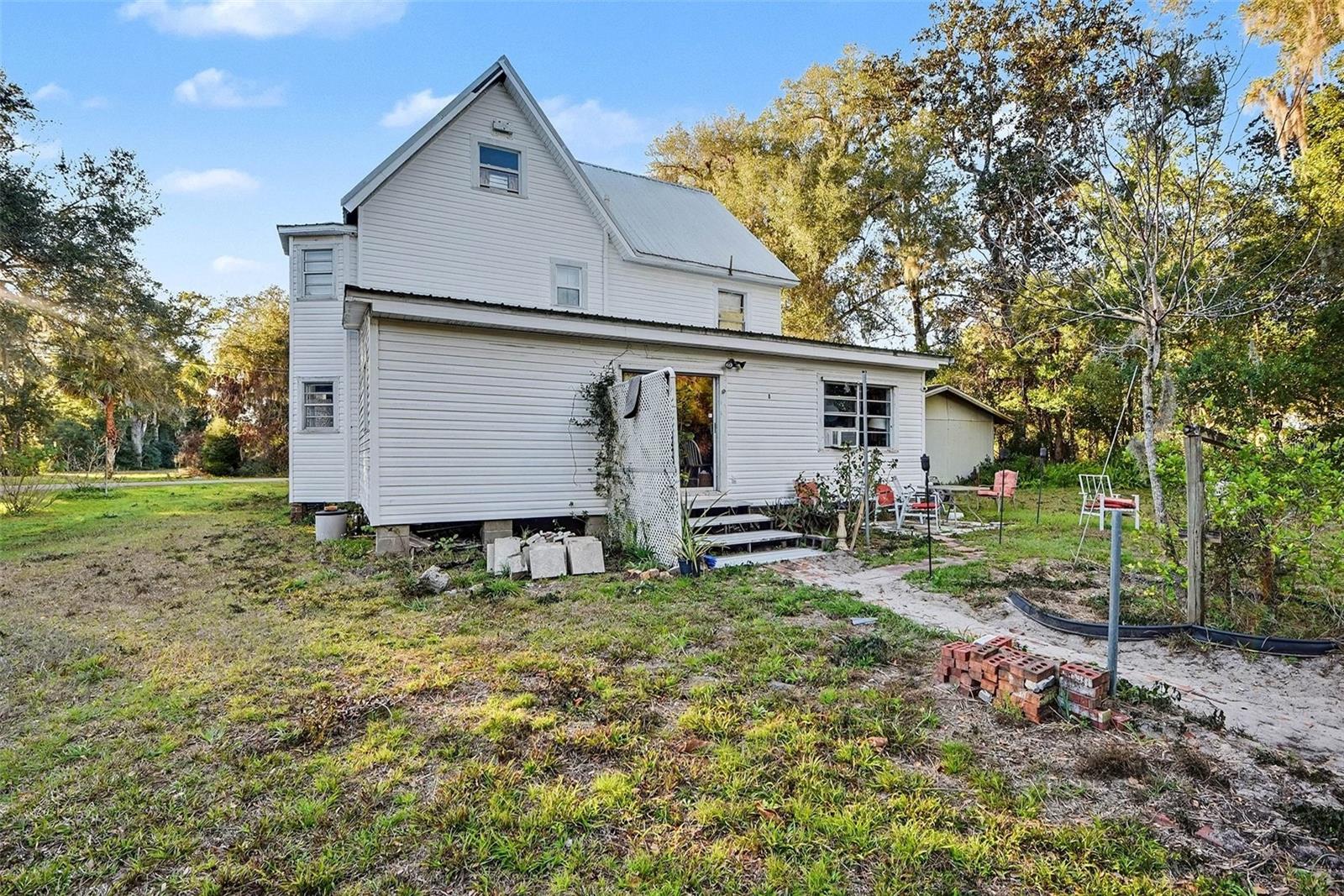 Image 12 of 12 For 351 Euclid Avenue