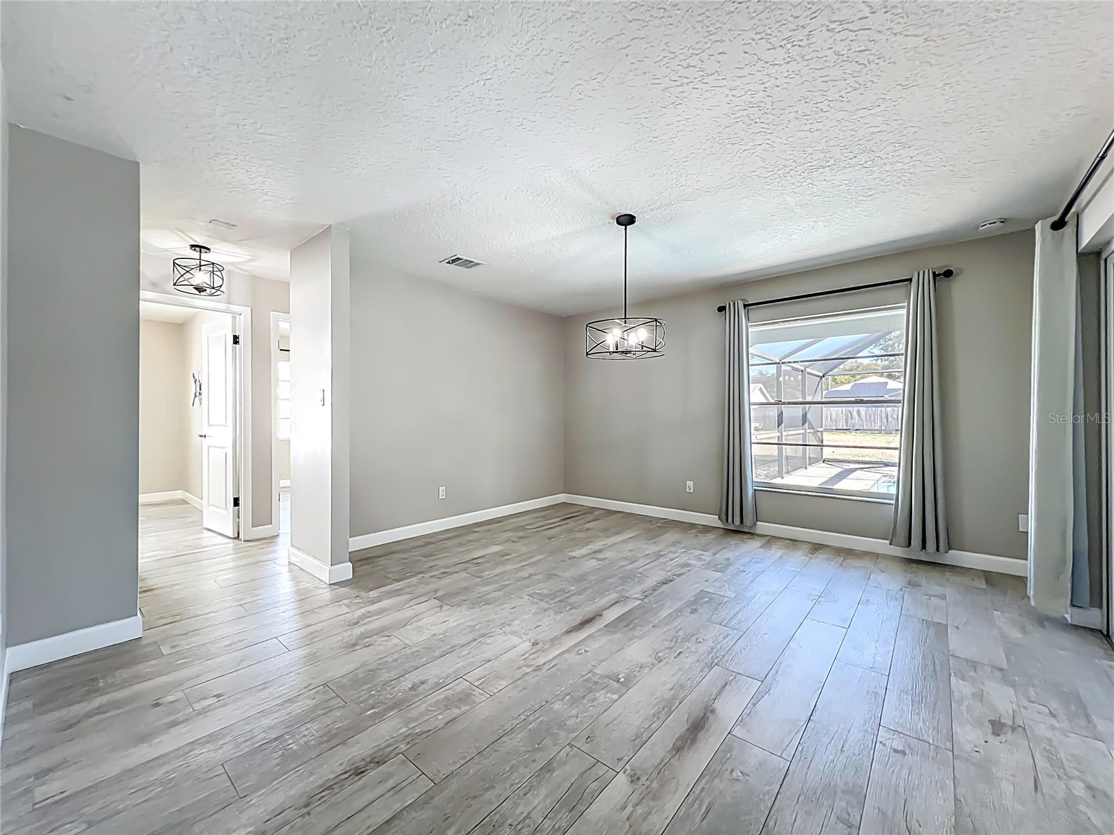 Image 15 of 30 For 12143 Rotuma Street