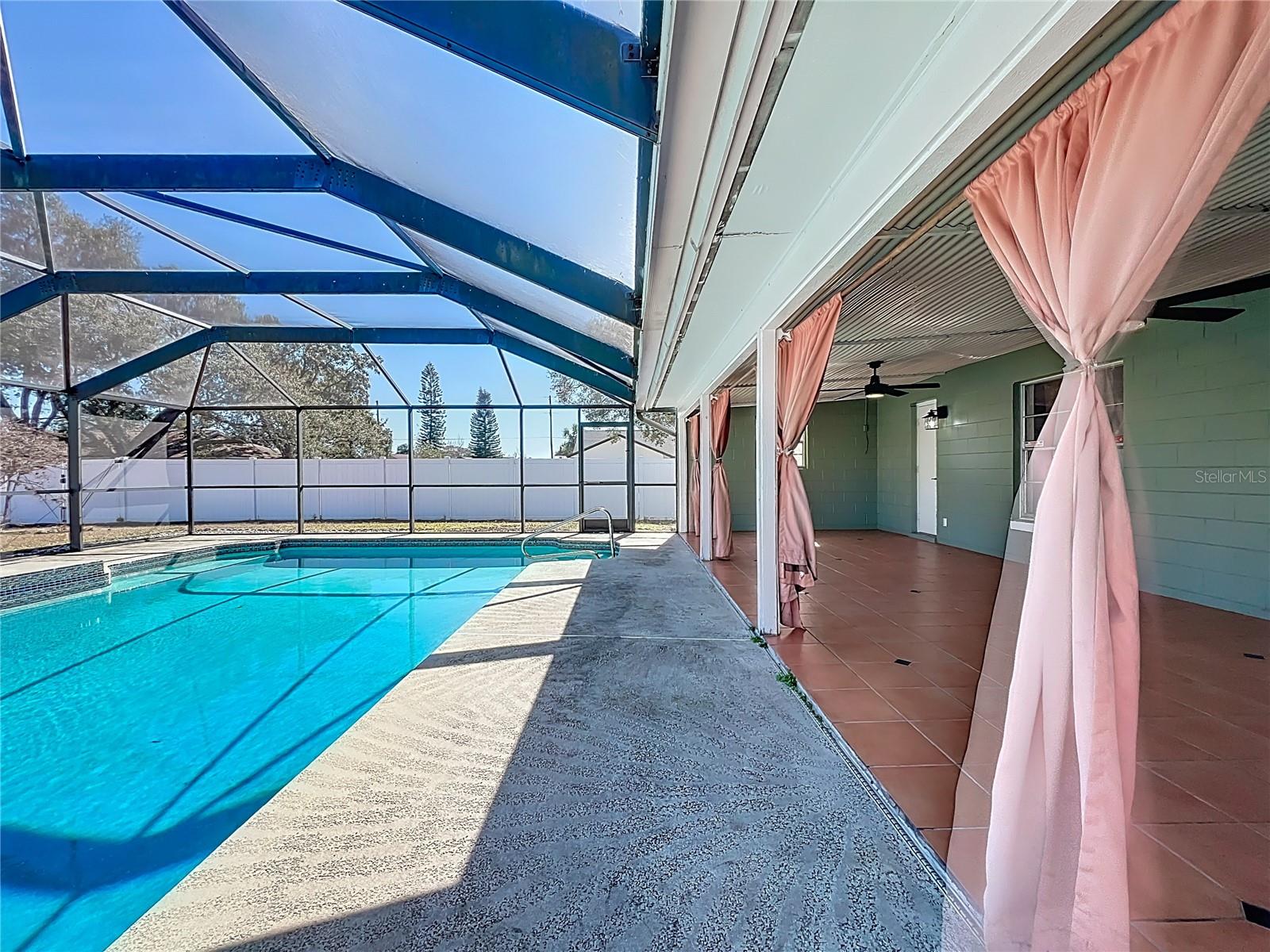 Image 28 of 30 For 12143 Rotuma Street