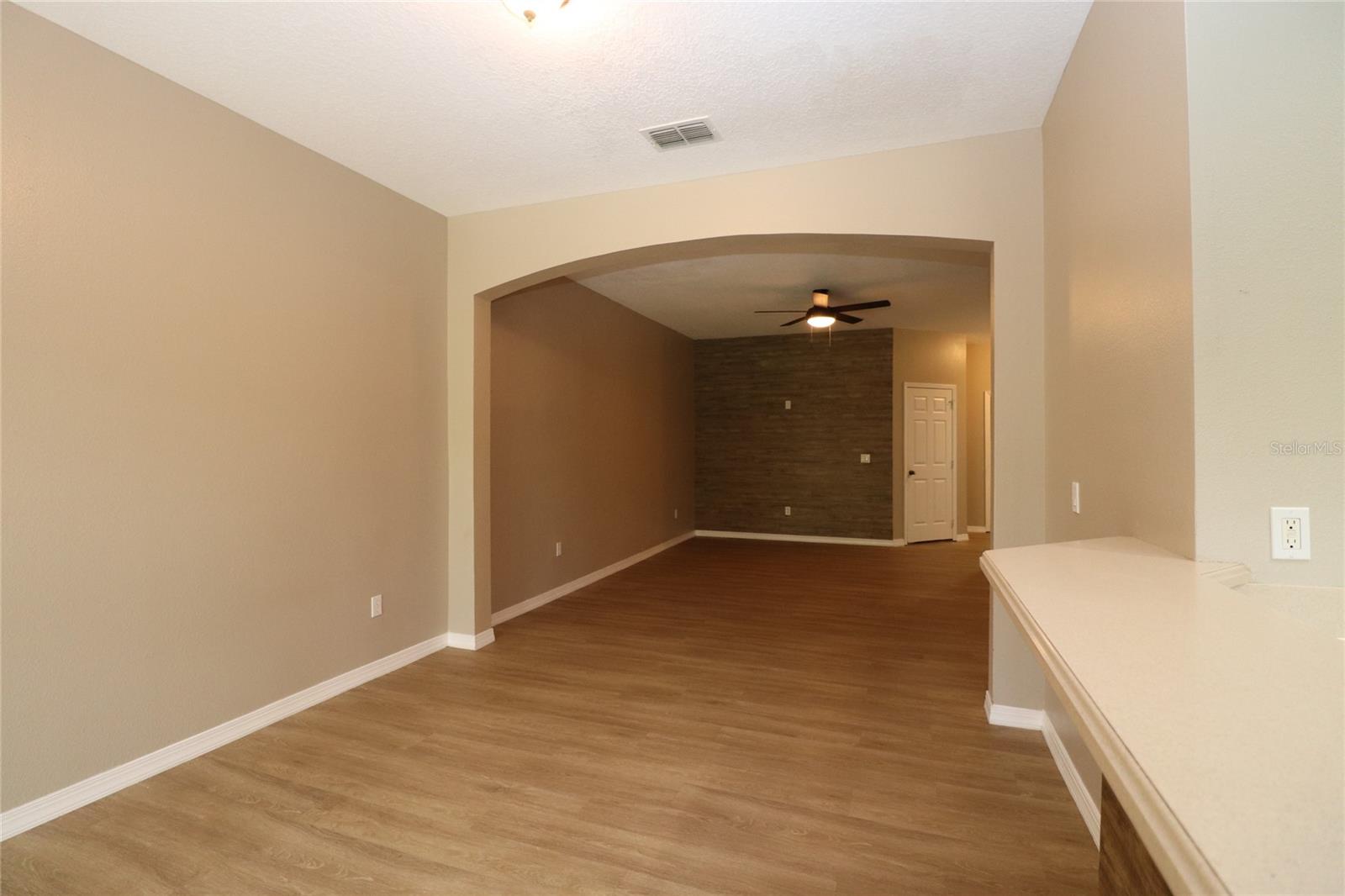 Image 12 of 34 For 1825 Sunset Palm Drive