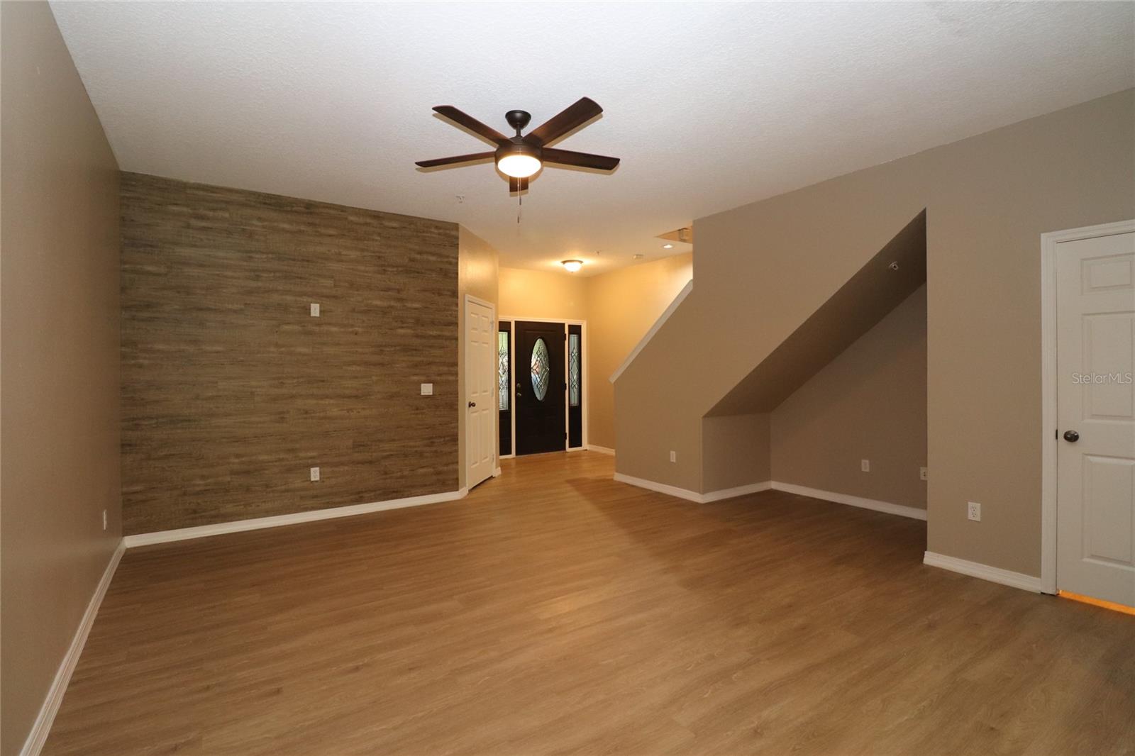 Image 14 of 34 For 1825 Sunset Palm Drive