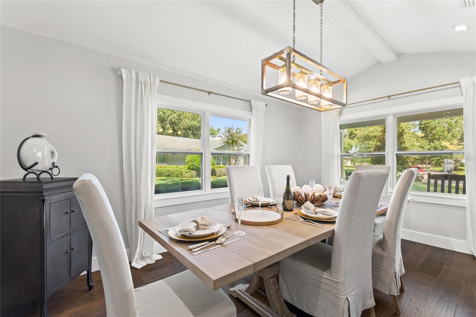 Image 18 of 46 For 640 Arjay Way