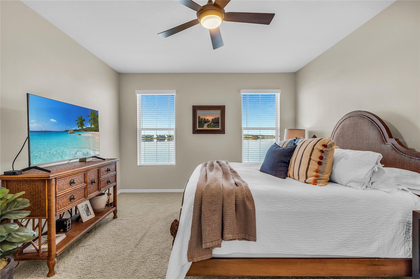 Image 19 of 49 For 529 Blue Cypress Drive