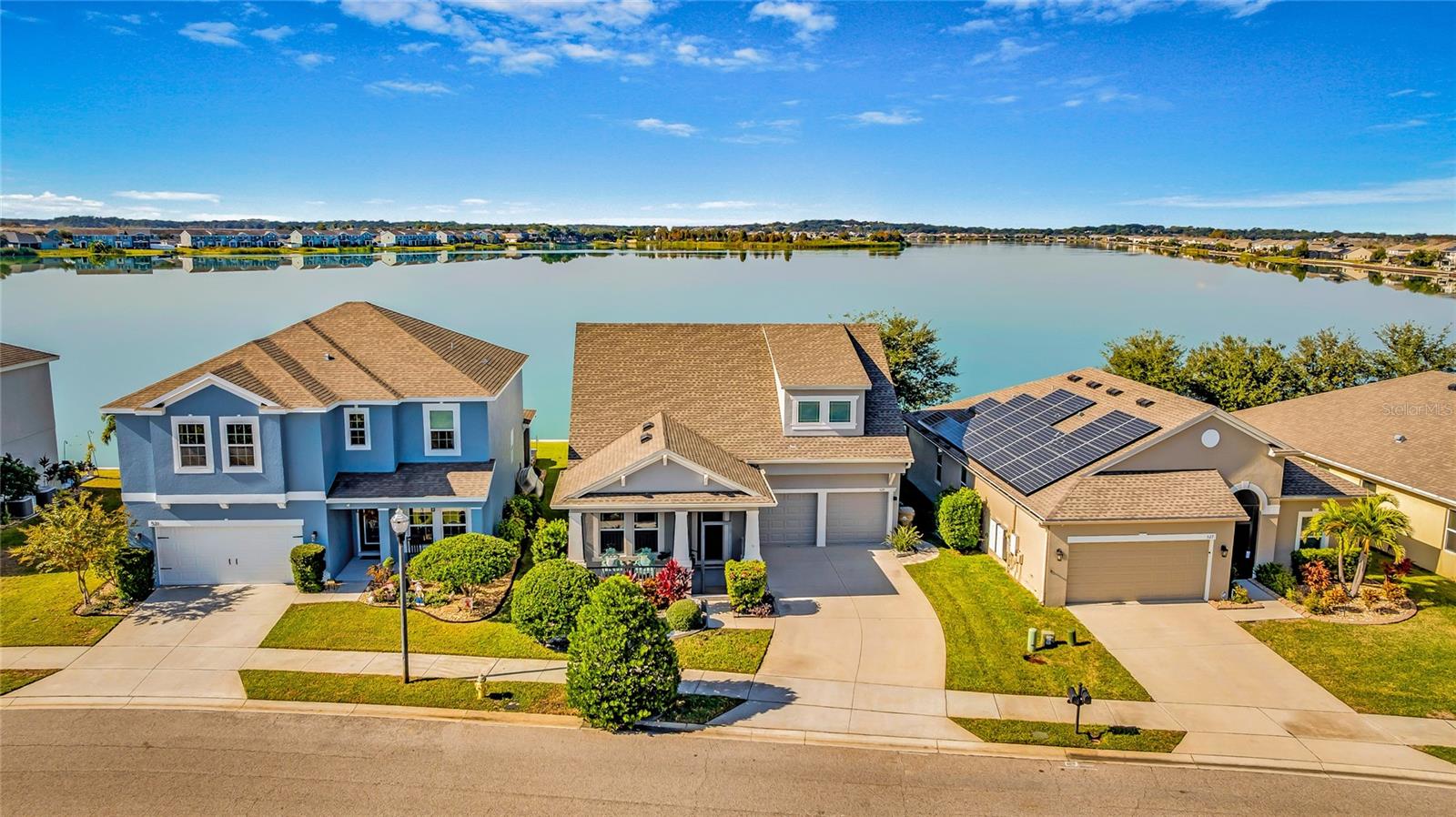 Image 32 of 49 For 529 Blue Cypress Drive