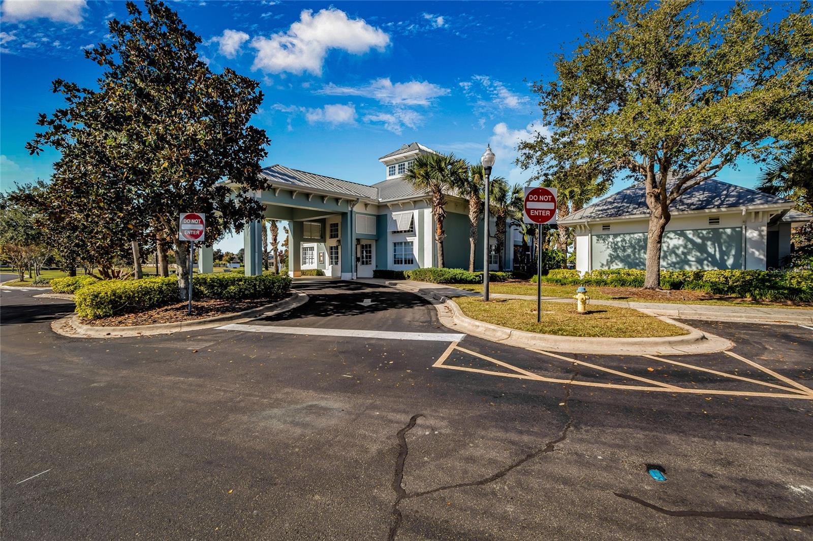 Image 40 of 49 For 529 Blue Cypress Drive