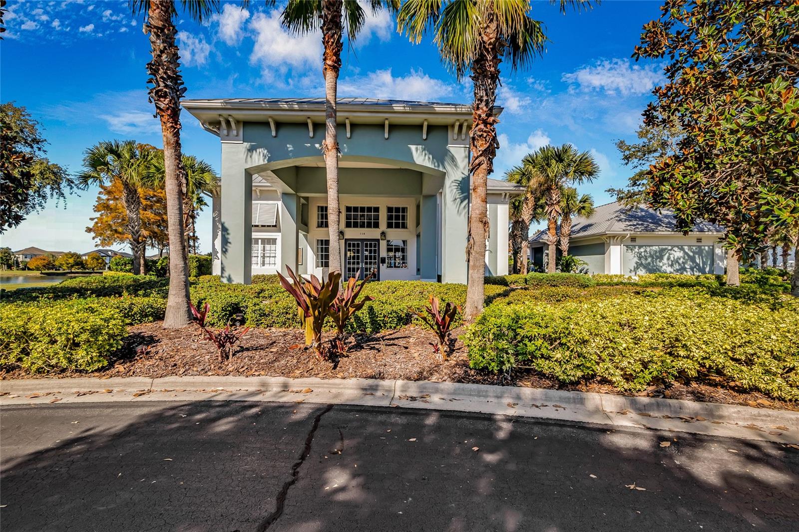 Image 41 of 49 For 529 Blue Cypress Drive