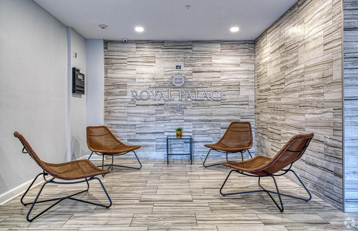 Image 4 of 24 For 2121 Mccoy Road 220