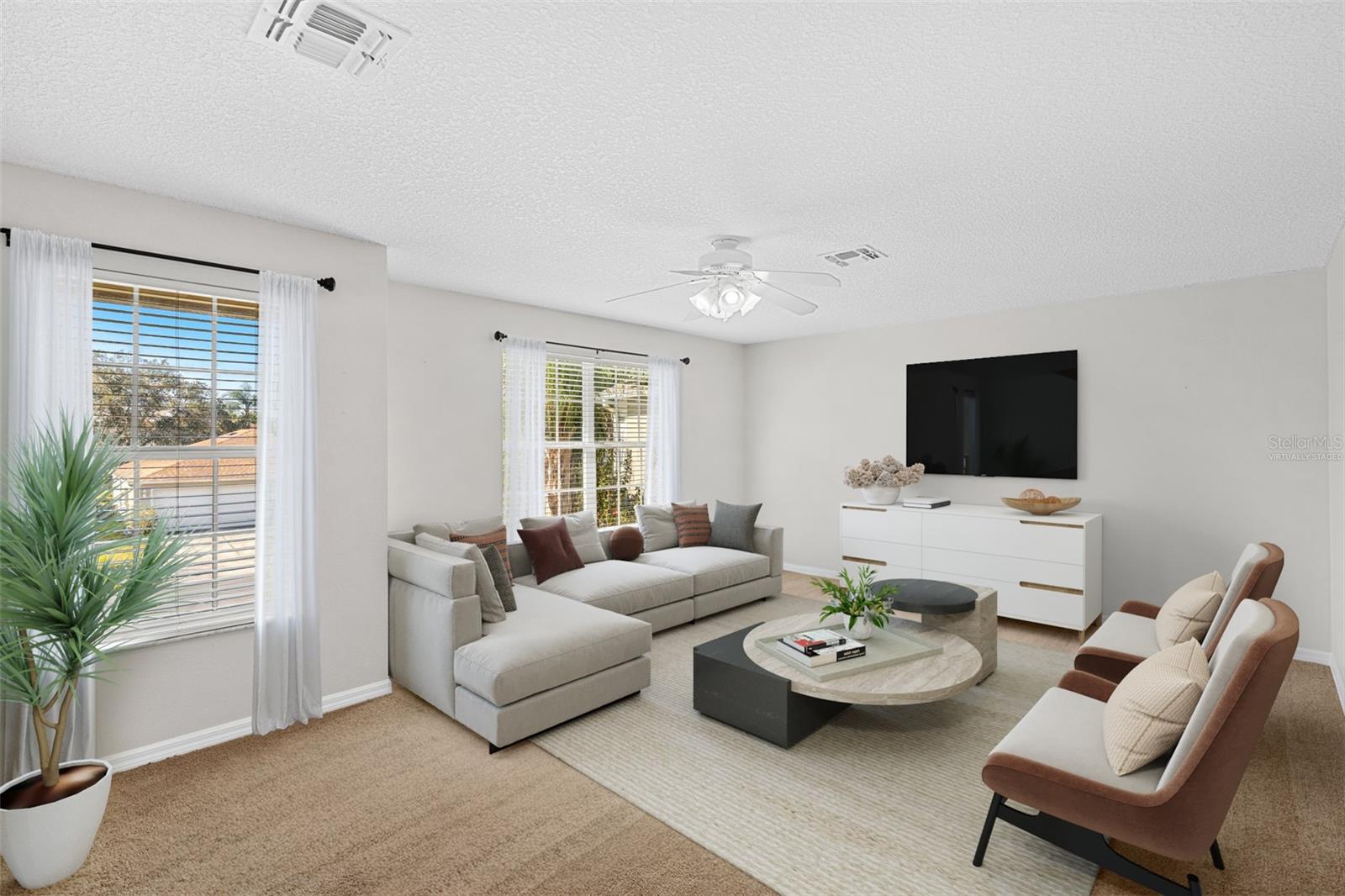 Image 18 of 48 For 1015 Seneca Falls Drive