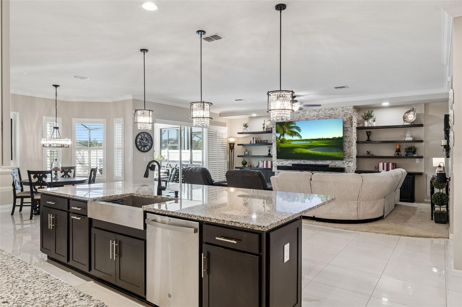 Image 11 of 55 For 15312 Gilligan Court