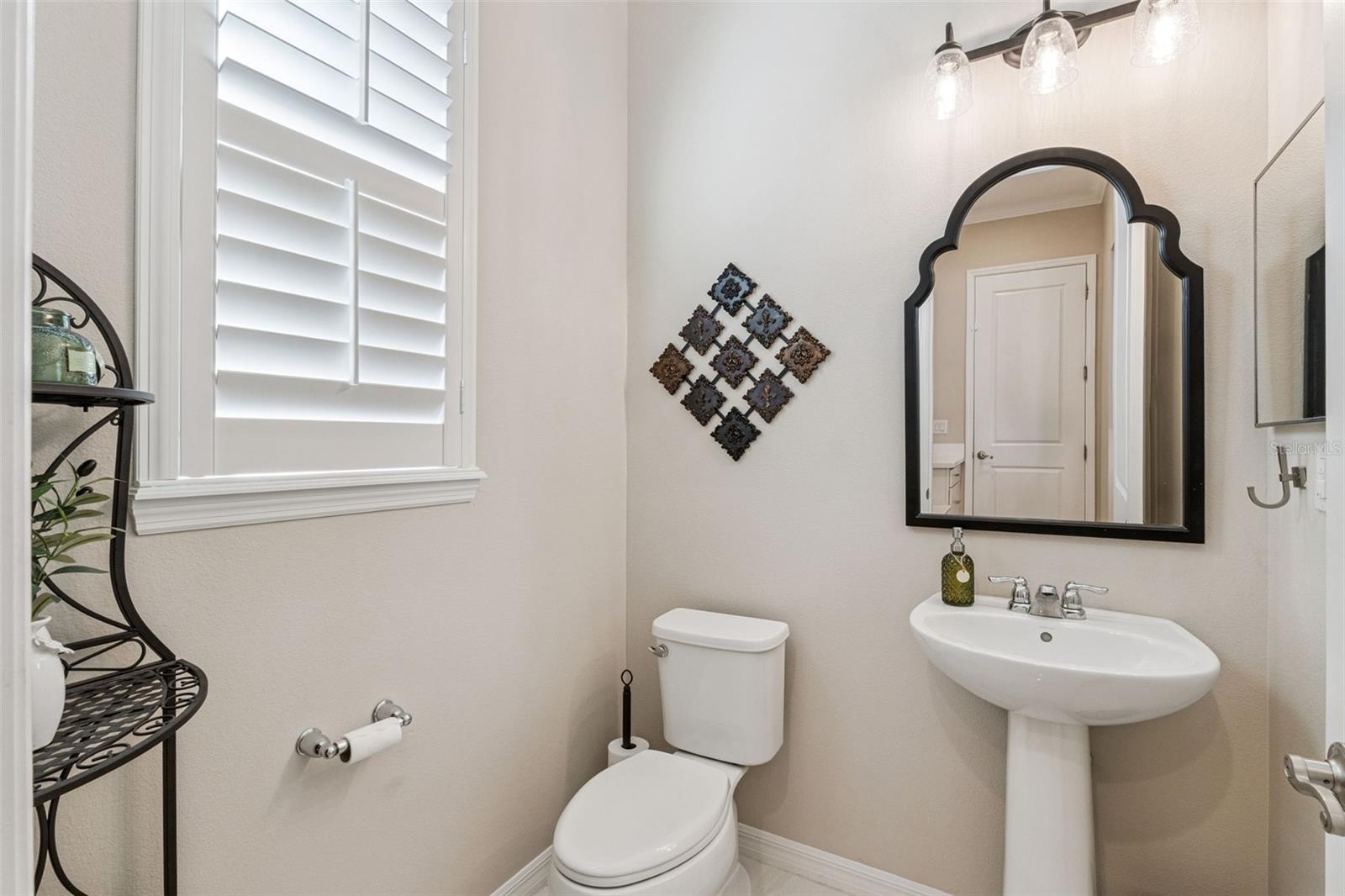 Image 18 of 55 For 15312 Gilligan Court