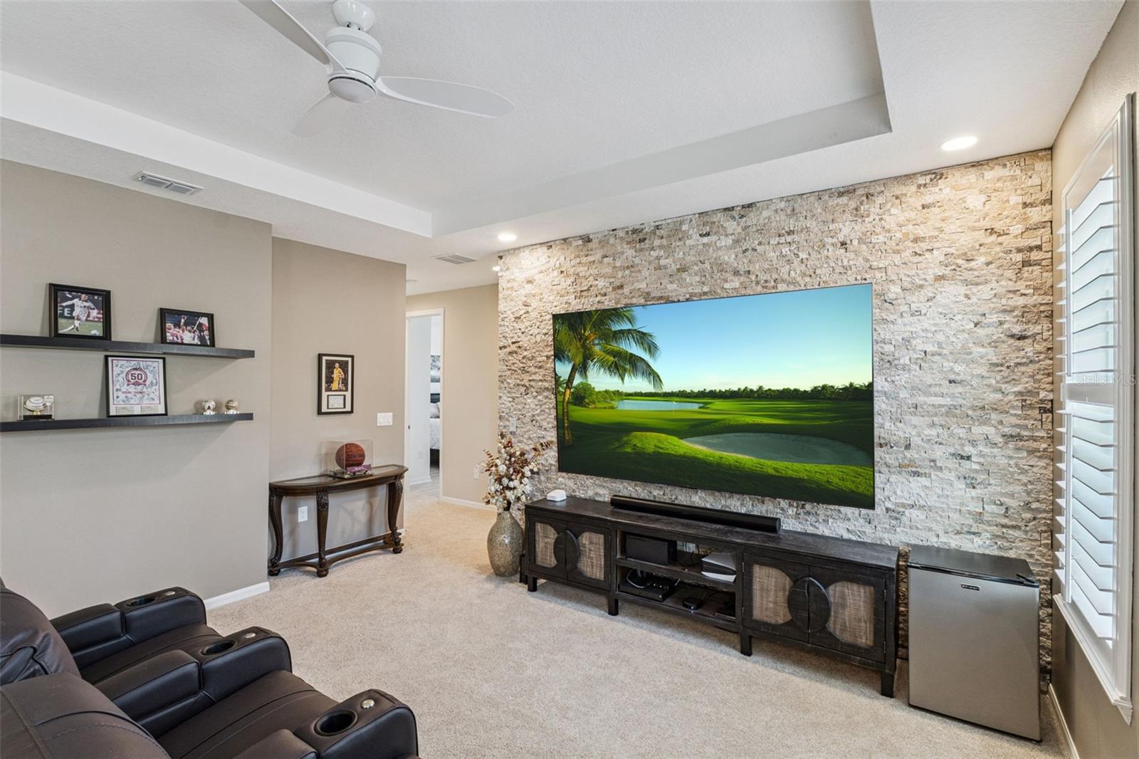 Image 22 of 55 For 15312 Gilligan Court