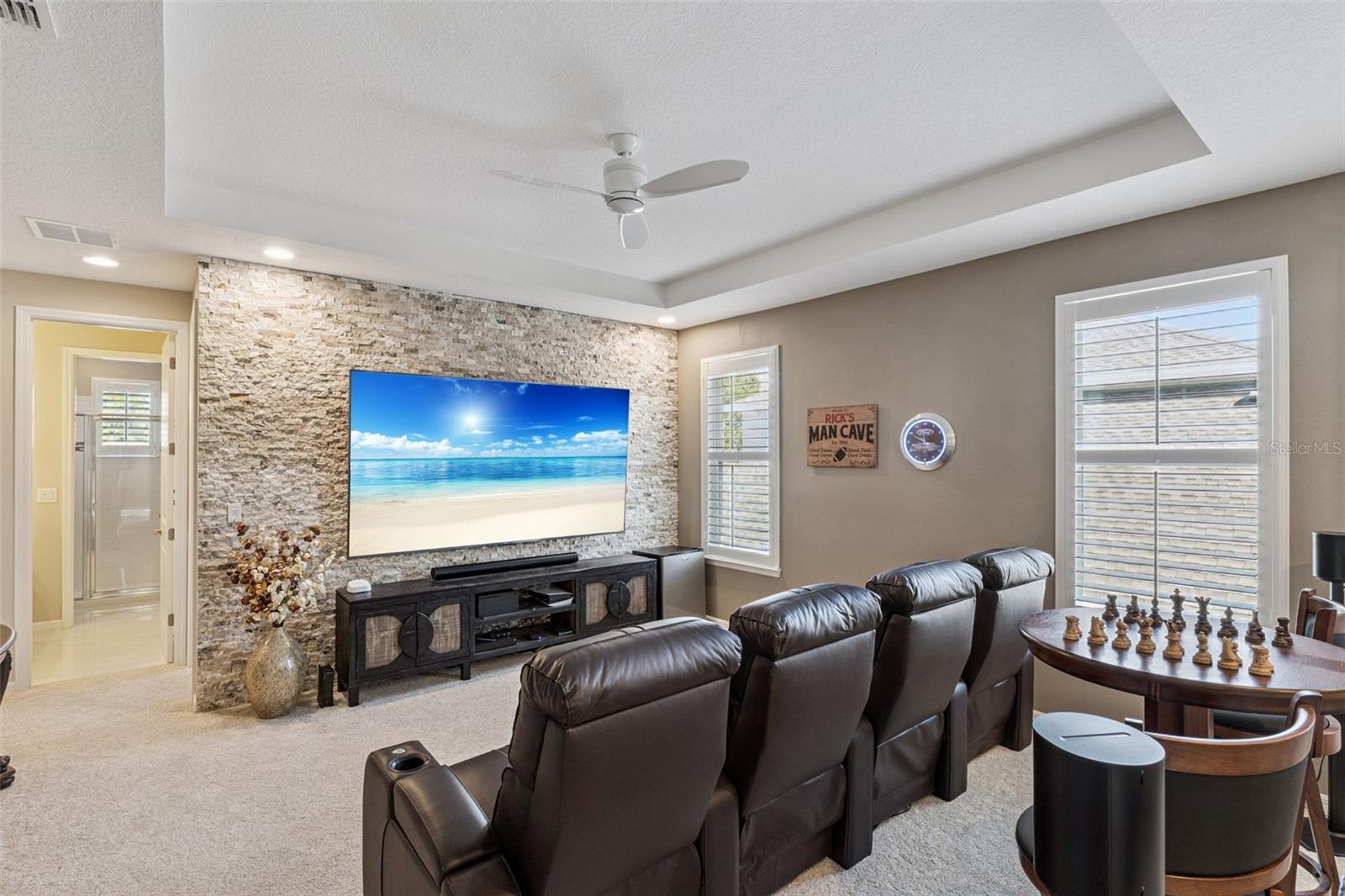 Image 23 of 55 For 15312 Gilligan Court