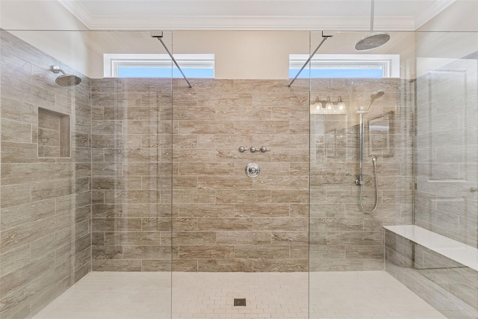 Image 28 of 55 For 15312 Gilligan Court