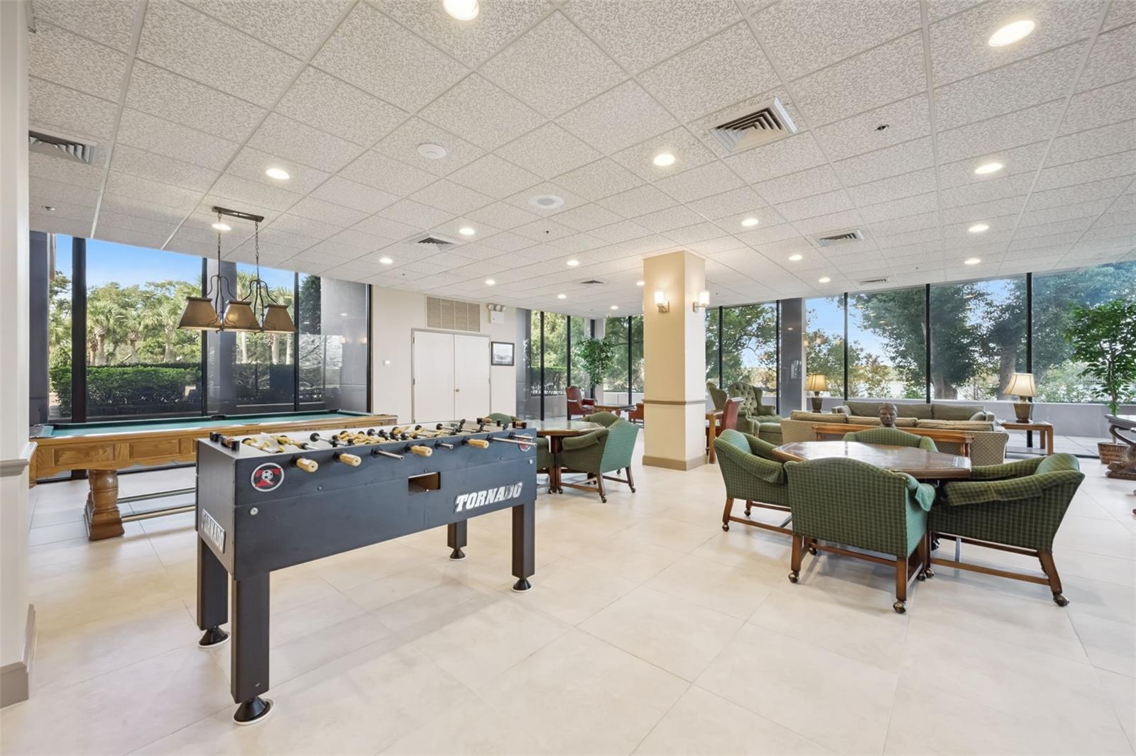 Image 43 of 55 For 7550 Hinson Street 4b