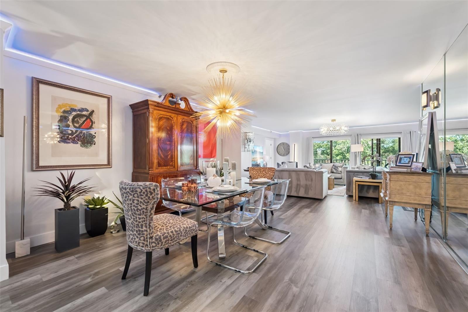 Image 6 of 55 For 7550 Hinson Street 4b