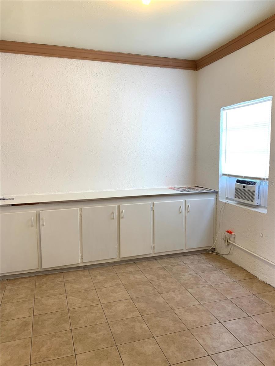 Image 6 of 15 For 100 John Street