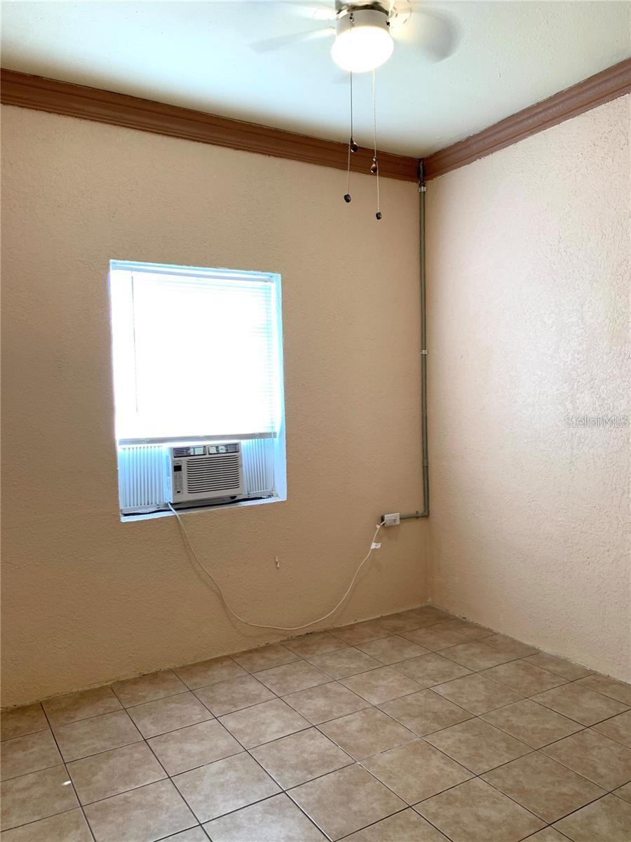 Image 7 of 15 For 100 John Street