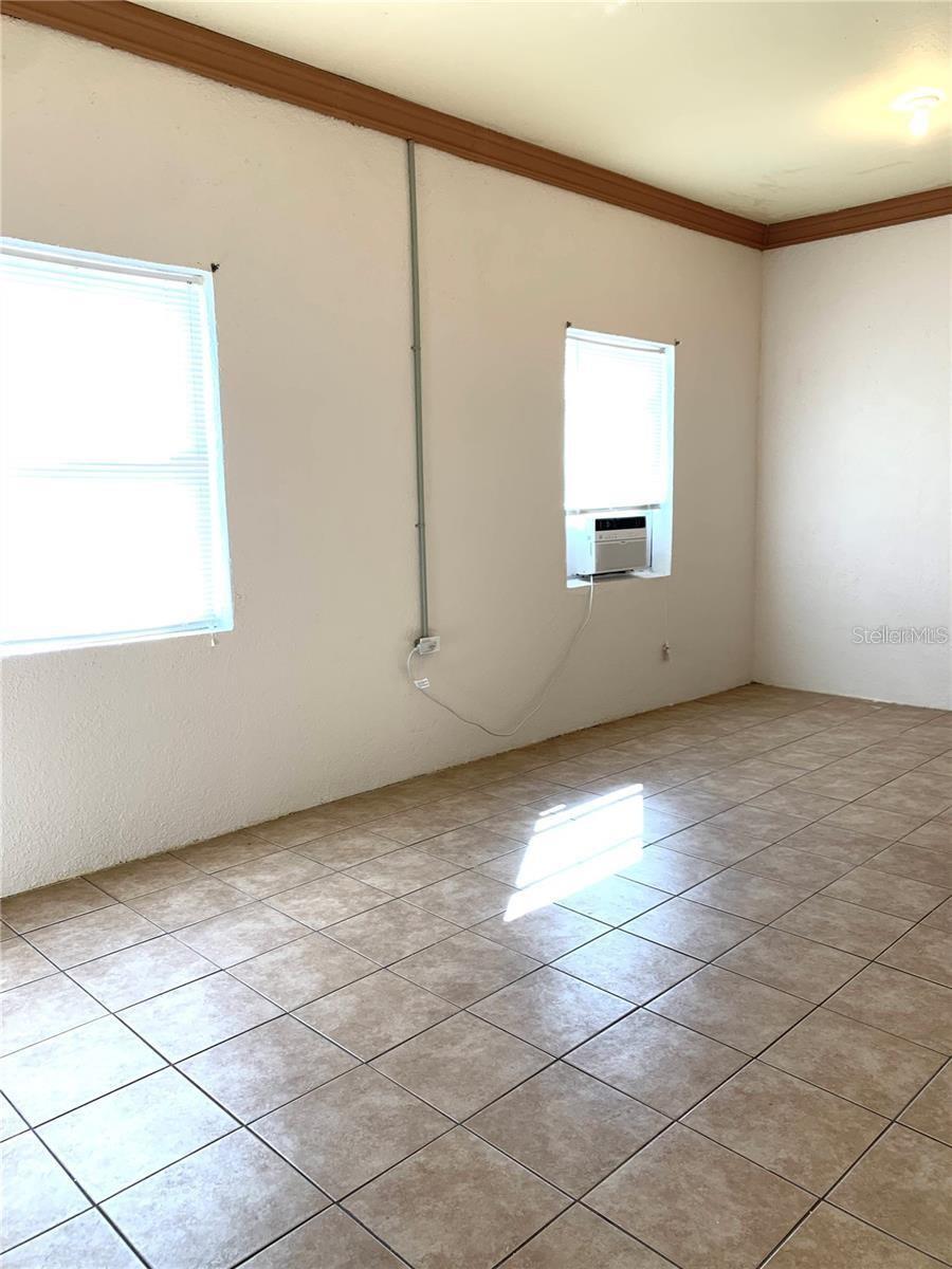 Image 8 of 15 For 100 John Street