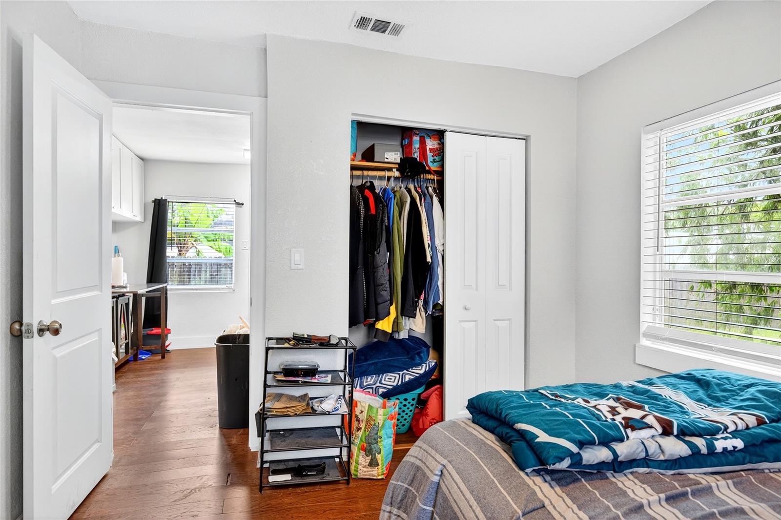 Image 9 of 17 For 8917 Willow Avenue